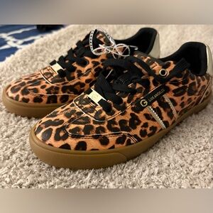 GBG Los Angeles Leopard Print Low Top Sneakers - Tan Black Gold Accents